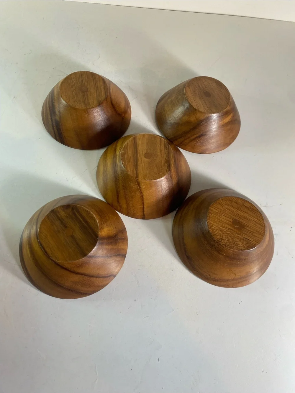 Wooden Salad Bowl 4 Salad Bowls Fork & Spoon 5th Bowl Included With Chip